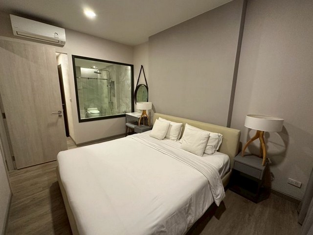 TEL : 092-288 9359 คุณดนิตาLine : https://line.me/ti/p/yxo92dHWP1รายละเอียด : เนื้อที่ขนาด 40.52 ตรม. ชั้น22 ทิศเหนือ วิวทะเล และถนนสุขุมวิท 1 ห้องนอน 1 ห้องน้ำ  พร้อม เฟอรนิเจอร์ทุกอย่างครบ TV ตู้เย็น ไม่โครเวฟ เครื่องซักผ้า เครื่องทำน้ำร้อน หม้อหุงข้าว Internet,TV ช่องญี่ปุ่น ส่วนกลางดีมาก : - ฟิตเนสนาดใหญ่- ห้องโยคะ- สระว่ายน้ำชั้นบนสุดแบบ infinity- มองวิวทะเล- ออนเซน แช่น้ำร้อน แยกชายหญิง- ห้องจิบชา สไตล์ญี่ปุ่น- ห�