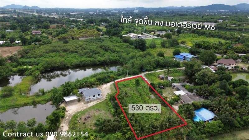 #ขายที่ดินเปล่า พร้อมโอนฯ โฉนดครุฑแดง #ใกล้ทางด่วนM6 เพียง 5 นาทีโอกาสทองสำหรับนักลงทุนอสังหาริมทรัพย์เอกสารสิทธิ์: #โฉนดครุฑแดง พร้อมโอนทันทีราคาขายเพียง 3.29 ล้านบาท (แปลงใหญ่ ราคาต่อตารางวาสุดคุ้ม!)ที่ดินแปลงงามขนาด 530 ตารางวาตั้งอยู่ในโซน อ.ขนงพระ เขาใหญ่ – แหล่งท่องเที่ยวและที่อยู่อาศัยระดับพรีเมียม- เพียง 5 นาทีถึงจุดขึ้นลงทางด่วนมอเตอร์เวย์ M6- เข้า-ออกส�