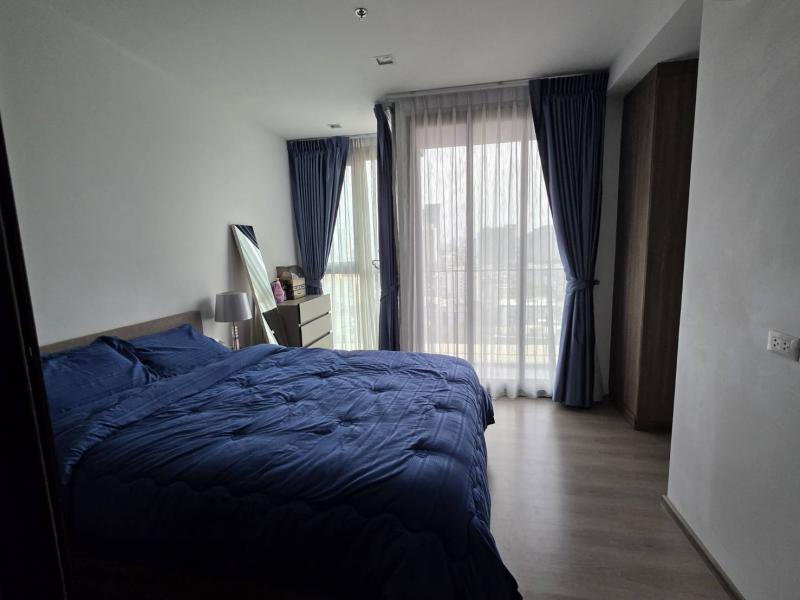 - ขายคอนโด The Line Phahonyothin Park B – วิวสวนสวย ราคาดีที่สุด - ไฮไลต์ห้องนี้- บิ้วท์อินทั้งห้อง สวยหรู ดูแพง พร้อมอยู่ทันที!- ไม่เคยปล่อยเช่า -วิวสวนสีเขียว อากาศถ่ายเท ไม่ร้อน นั่งชิลล์ได้ทั้งวัน- รายละเอียดห้อง- ขนาด 41 ตร.ม. ฟังก์ชันลงตัว ใช้สอยพื้นที่ได้เต็มที่-1 ห้องนอน 1 ห้องน้ำ กว้างขวาง ไม่อึดอัด- เฟอร์นิเจอร์ครบชุด พร้อมเครื่องใช้ไฟฟ้า เข้าอยู่ได้เลย!-หันทิศเหนือ ไม่โด�