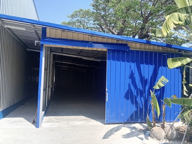 ให้เช่าโกดัง 100 ตร.ม. ซอยลาดพร้าว 91 เดินทางสะดวก ใกล้เลียบด่วน เหมาะเก็บสินค้า เก็บอุปกรณ์ เก็บเอกสาร*** ราคาเช่า 25,000 บาท/เดือนติดต่อ:: ชยา โทร/ID Line:: 0942823961   Link Line:: https://line.me/ti/p/3xFA1An8Kcรหัส# T26-435 โกดัง Storage box ซอยลาดพร้าว 91  พื้นที่  100 ตารางเมตร  ขนาด 5*20 สูง 2.5 เมตรถนนซอยกว้าง เหมาะเก็บสินค้า เก็บอุปกรณ์ เก็บเอกสารใกล้เลียบด่วน ใกล้รถไฟฟ้าสายสีเหลือง *** ราคาเช่า 25,000 บาท/เดือน  (ในนามบุคคล)  ประกัน 