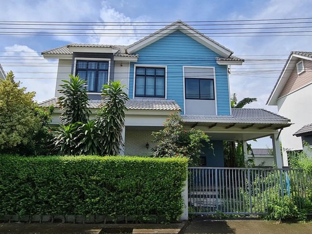   ขายบ้านเดี่ยว โครงการ วราบดินทร์ รังสิต คลอง 3 ห่างจาก โลตัส ลำลูกกา คลอง 2 เพียง 6.50 กม..  ถนน ชลมาร์คพิจารณ์(ถนนเลียบคลอง3) ตำบล ลาดสวาย อำเภอ ลำลูกกา จังหวัด ปทุมธานี  ราคาโปรโมชั่น  3,582,000   บาท    ลดจาก  4,200,000   บาท ราคาโปรโมชั่นตั้งแต่วันที่  2 มีนาคม - 31 พฤษภาคม 2569  รายละเอียดทรัพย์ -  เนื้อที่ 55.90 ตร.ว.   พื้นที่ใช้สอย 158.00 ตร.ม. -  บ้านหันไปทางทิศ เหนือ  พิกัดทรัพย์ : https://maps.app.goo.gl/WjYshyrB5kLV49Br7  สถาน