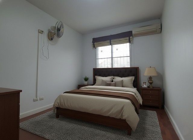 คุ้มที่สุดในย่านพระยาสุเรนทร์! ขายทาวน์โฮม 2 ชั้น โครงการ พฤกษาวิลล์ 6 (Pruksa Ville 6) บ้านไซส์กำลังดีที่มาพร้อมฟังก์ชันจัดเต็มถึง 4 ห้องนอน ตกแต่งและต่อเติมไว้สวยงามมาก สภาพพร้อมเข้าอยู่ทันที ในสังคมส่วนตัวเพียง 294 ยูนิต ไม่แออัด ถนนหน้าบ้านกว้างจอดรถได้ทั้งสองฝั่งแต่รถยังวิ่งสวนกันได้สบาย✨ รายละเอียดและจุดเด่นของบ้าน:-ที่ดิน: ขนาด 16 ตารางวา พื้นที่ใช้สอยคุ้มค�