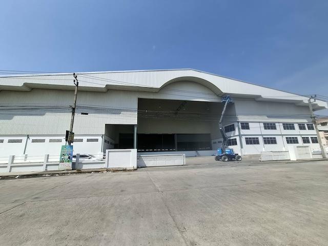 ให้เช่าโกดังหรือโรงงาน พื้นที่สีม่วง บางนา-ตราด กม.23 ซอยวัดบัวรอง บางเสาธง สมุทรปราการ เหมาะสำหรับคลังสินค้า โรงงาน และศูนย์กระจายสินค้าติดต่อAgent คุณบัวโทร 0936464597Line Bua093ราคาเช่า135 – 150 บาทต่อ ตารางเมตรรายละเอียดทรัพย์โกดังหรือโรงงานขนาดใหญ่ตั้งอยู่ในพื้นที่อุตสาหกรรมโซนสีม่วง ย่านบางนา-ตราด กม.23 ซอยวัดบัวรอง อำเภอบางเสาธง จังหวัดสมุทรปราการ ทำเลเหมาะสำหรับธุ