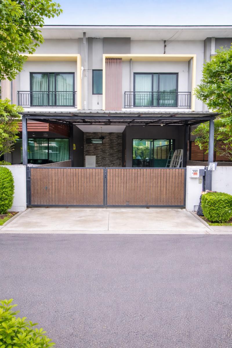 รร.พระหฤทัยดอนเมือง 900 ม. 19ตร.ว. เทิดราชัน-ดอนเมือง แอร์3 หลังสุดท้ายในโครงการ ทาวน์โฮม 2ชั้น 3นอน152ตร.ม. ใกล้ตลาดใหม่ดอนเมือง 1.5 กม.