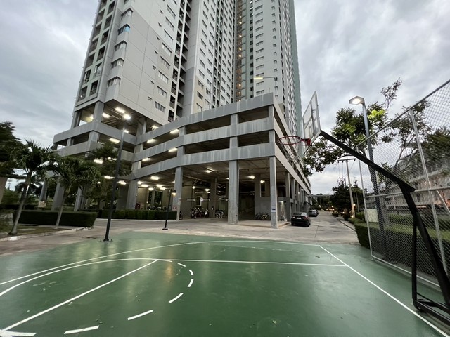 AOM 2704Rare Item ขายห้องชุด Combined Unit ใหญ่พิเศษ 74.53 ตร.ม.ห้องเดียวในโครงการ ลุมพินี พัทยาเหนือ-สุขุมวิทจุดเด่น: ห้องมุมตึก ชั้น 7 วิวสุขุมวิท ส่วนตัวที่สุด พร้อมเข้าอยู่ ใกล้ รพ.กรุงเทพพัทยาราคา: 3.9 ล้าน - มีโควต้าต่างชาติ พื้นที่ใช้สอย: รวม 74.53 ตารางเมตร (รวมระเบียง)จุดเด่น: ห้องมุมตึก ชั้น 7 วิวสุขุมวิท ส่วนตัวที่สุด พร้อมเข้าอยู่ ใกล้ รพ.กรุงเทพพัทยาทำเลห้อง- ตึก A - ชั้น 7 - ห้องมุมต�