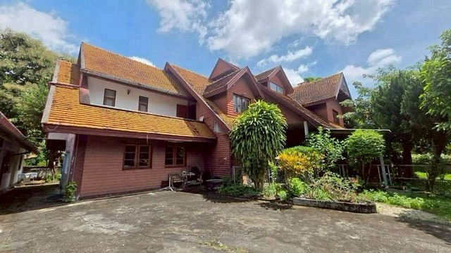 ที่ดิน แถมบ้าน 2 หลัง ทำเลศักยภาพ บรรยากาศเงียบสงบ หางดง