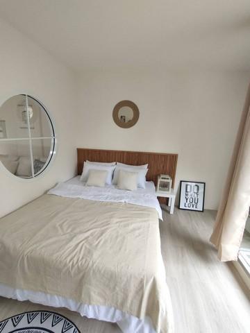 ให้เช่าคอนโดซิตี้วิลล่า ตึก F1 ชั้น 3 ( จาก 8 ชั้น ) ห้องมุม ย่านลาดพร้าว เขตบางกะปิ ใกล้ BTS ลาดพร้าว101ราคาเช่า 7,500 บาท / เดือน ( สัญญาขั้นต่ำ 1 ปี ประกัน 2 เดือน ล่วงหน้า 1 เดือน )ที่ตั้ง ถนนลาดพร้าว ซอยลาดพร้าว 130 แขวงคลองจั่น เขตบางกะปิ กรุงเทพติดต่อ : คุณภัสพงณ์ 0634098164Line : deedee23https://www.facebook.com/profile.php?id=61581484955548พื้นที่ใช้สอย 33 ตารางเมตร จำนวน 1 ห้องนอน 1 ห้องน้ำเครื่องใช้ไฟฟ้า- เครื่องปรับอากาศ 1 เ�