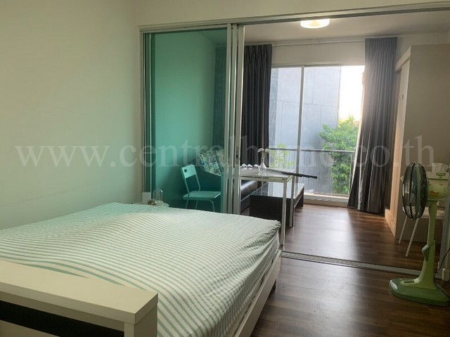 รหัสทรัพย์ : 7214คอนโด เอ สเปซ มี สุขุมวิท 77 ห้องริม พร้อมอยู่ ราคาถูกที่สุดในโครงการที่ตั้ง : แขวงสวนหลวง เขตสวนหลวง กรุงเทพมหานคร 10250รายละเอียดทรัพย์- คอนโด Low-Rise 7 ชั้น ห้องอยู่ชั้นที่ 3 พื้นที่ใช้สอย 26.92 ตารางเมตร-&nbsp;หน้ากว้าง 3.44 เมตร ลึก 8.4 เมตร (ห้องริม)- 1 ห้องนอน, 1 ห้องน้ำ พร้อมพื้นที่ห้องนั่งเล่น- ลมถ่ายเทดีมาก ไม่ร้อน และมีความเป็นส่วนตัวสูง- หน้าห้องหันทางทิศตะวันอ�