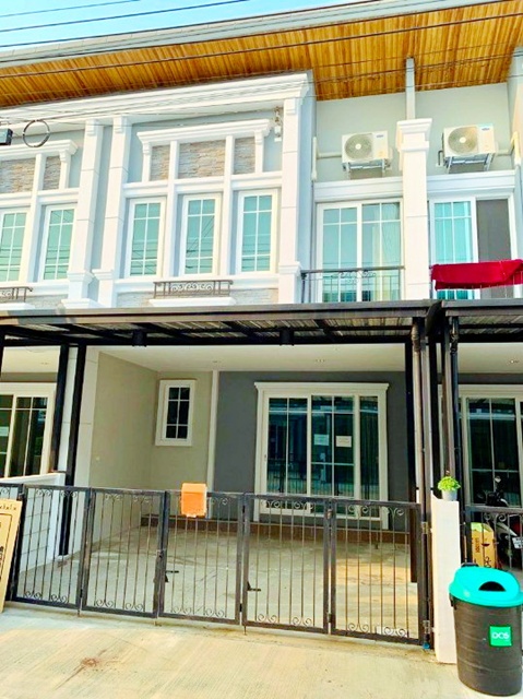 สาทร-กัลปพฤกษ์ ทาวน์เฮ้าส์ 2ชั้น 3นอน 3น้ำ ใกล้ MRTบางหว้า 1กม. 20ตร.ว. 160ตร.ม.ใกล้ตลาดบางหว้า 900 ม. 24,998B-M.ฟังก์ชันครบ เครื่องใช้ไฟฟ้าครบ เหมาะอยู่อาศัย สถานศึกษา โรงพยาบาลSathorn-Kanlapaphruek 2-story townhouse 3beds Near MRT Bangwa 1km 3baths 20sq.wa. 160sq.m. Near BangWa market (900m). 24,998THB. Fully functional complete with appliances.สาทร-กัลปพฤกษ์  เพชรเกษม ราชพฤกษ์ บางหว้า เขตภาษีเจริญ กรุงเทพมหานครทาวน์เฮ้าส์ 2 ชั้น โครงการสาทร กัลปพฤกษ์ ฟังก์ชันครบ พร้อมเข้าอยู่ภายใน�