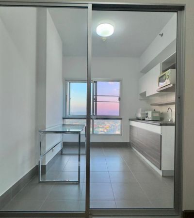 ให้เช่า 13,000 เดือน* ขาย 2.89 ล้านบาท* (ลดจาก 3.89 ล้าน)Supalai Monte 2 (ศุภาลัย มอนเต้)แถมฟรี Wi-Fi ความเร็วสูงสุด ทุกเดือนราคานี้ถือว่าดีมาก Fully Furnished.รายละเอียดห้อง• ชั้น 29 (สูง วิวโล่ง)• แบบ Bianco Suite• ขนาด 46.0 ตร.ม.• ทิศตะวันออก แดดเช้า ลมดี• 1 ห้องนอน 1 ห้องน้ำ• 1 ห้องนั่งเล่น• 1 โซนทานข้าว• 1 ห้องครัว• 1 ระเบียง.เช่า 13,000 บาท/เดือนมัดจำ 2 เดือน + ล่วงหน้า 1 เดือนสัญญาเริ่มต้น 1 ปีพร้อมเข้าอยู่ทันที .สิ่งอำ�