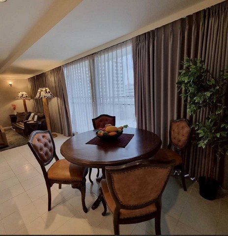 AOM 2717ให้เช่า คอนโด Supalai Place Sukhumvit 39 (ศุภาลัย เพลส สุขุมวิท 39)142 ตรม 2 นอน 1 น้ำ จอดรถได้ 2 คัน   โครงการ Supalai Place Sukhumvit 39 ศุภาลัย เพลส สุขุมวิท 39 แขวงคลองตันเหนือ เขตวัฒนา,กรุงเทพมหานคร  2  ห้องนอน   1   ห้องน้ำ   ใช้สอย   142.00 ตร.ม.ราคาเช่า 55,000 / เดือนรายละเอียดรายละเอียดทรัพย์ขนาด 142 ตารางเมตร2 ห้องนอน1 ห้องน้ำจำนวน 23 ชั้นที่จอดรถ 2 คันสิ่งอำนวยความสะดวกในโครงการสระว่ายน้ำฟิตเนสสวนส่วนกลางสนามเด�