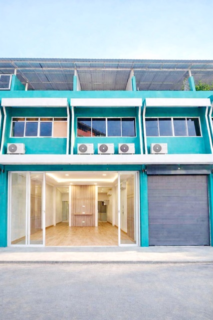 อารีย์ สุทธิสาร แพลทินัม แฟชั่น มอลล์ เช่าบ้าน โฮมออฟฟิศ 3 ชั้น รถไฟฟ้า BTS สะพานควาย 1.3 กม.  อินทามระ12-16 2-3นอน 3แอร์  วิภาวดี 2น้ำ 16,499บาท-เดือน Ari Sutthisan Platinum Fashion Mall 3.7km BTS SaphanKhwai 1.3km For rent: 3-story home-office Intamara 12-16 2-3 bedrooms 3air conditioners 2baths 16,499 THB-month.ถนนอินทามระ12-16 แขวงสามเสนใน เขตพญาไท กรุงเทพมหานครVDO 1minshttps://youtube.com/shorts/GAYIdg2sqfwขนาด 20 ตร.ว. 200 ตร.ม.Land size 20 sq.wah 200sqmอาคารพักอาศัยขนาดกะทัดรัด ฟังก์ชันครบภายในมี 2-3ห้องนอน 2 ห้องน้ำติดตั้งเครื่อ