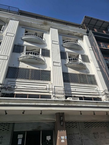 ให้เช่าอาคารพาณิชย์ 2คูหา ใกล้ mrt สายสีม่วงและสายสีแดงสถานีบางซ่อน เพิ่งRenovateใหม่   เหมาะทำออฟฟิศ ทำการค้า โกดังเก็บของ โชว์รูม