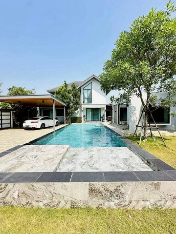 พูลวิลล่าสวย ให้เช่า 95,000 บาท/เดือน 162 ตรว. #โซนสันทราย บ้าน 2 ชั้น #สไตล์โมเดิร์น #วิวภูเขาสวย เงียบสงบ เดินทางสะดวก