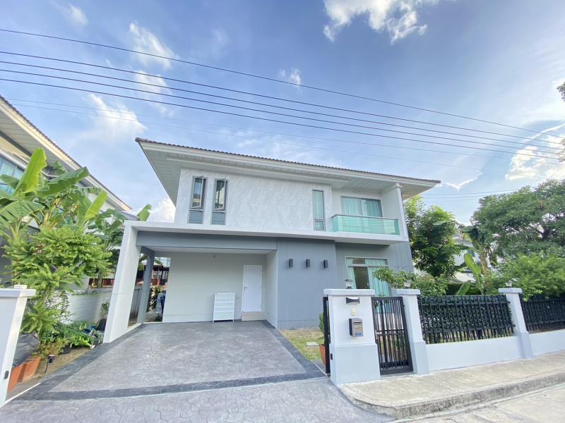 บ้านเดี่ยวเพอร์เฟคเพลส รัตนาธิเบศร์-สถานีไทรม้า หลังมุม ฟรีตกแต่งบิ้วอิน เฟอร์กว่า 1.6 ล้านรายละเอียด :กดรูปเพิ่มเติม : https://shorturl.asia/qB4z3https://www.winnerestateplus.com/ติดต่อพี่เปี๊ยก Tel : 098.628.7956 เพอร์เฟค เพลส รัตนาธิเบศร์ - สถานีไทรม้า พิเศษ หลังมุม ตกแต่งบิ้วอิน เฟอร์นิเจอร์ เครื่องใช้ไฟฟ้า กว่า 1.6 ล้าน ทั้งหมด 10 ล้าน ลดเหลือ 8.7 ล้าน แนวคิด มิติใหม่ในการอยู่อาศัย ความลงตัว ระหว่าง Smart Living และ Urban L