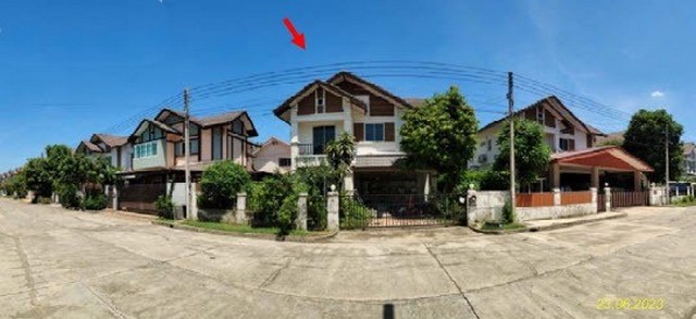   ขาย บ้านเดี่ยว/ทาวน์เฮ้าส์/คอนโด โครงการ ขาย บ้านเดี่ยว อำเภอลำลูกกา ปทุมธานี  ตำบลลำลูกกา อำเภอลำลูกกา ปทุมธานี  ราคาโปรโมชั่น  2,731,000    บาท    ลดจาก   3,410,000    บาท ราคาโปรโมชั่นตั้งแต่วันที่  13 มีนาคม - 31 พฤษภาคม 2569  รายละเอียดทรัพย์ -  เนื้อที่ 0-0-71.1   ตารางวา   -  1 ที่จอดรถ  -  บ้านหันไปทางทิศ  ตะวันตกเฉียงเหนือ  พิกัดทรัพย์ : https://maps.app.goo.gl/hkBmMQjQ1yrZj4yx6  สถานที่ใกล้เคียง   -  โลตัส รังสิต คลอง7  7.6 km. -  �