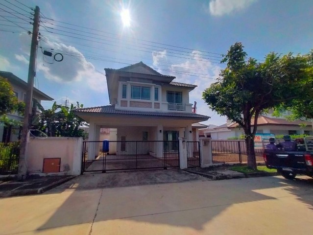   ขาย บ้านเดี่ยว/ทาวน์เฮ้าส์/คอนโด โครงการ ขาย บ้านเดี่ยว ตำบลรังสิต อำเภอธัญบุรี ปทุมธานี  ตำบลรังสิต อำเภอธัญบุรี ปทุมธานี  ราคาโปรโมชั่น  3,430,000    บาท    ลดจาก   5,390,000    บาท ราคาโปรโมชั่นตั้งแต่วันที่  13 มีนาคม - 31 พฤษภาคม 2569  รายละเอียดทรัพย์ -  เนื้อที่ 000  ตารางวา  พื้นที่ใช้สอย 000 ตารางเมตร -  ห้องนอน  ห้องน้ำ  -  ที่จอดรถ  -  บ้านหันไปทางทิศ ตะวันออกเฉียงใต้  พิกัดทรัพย์ : https://maps.app.goo.gl