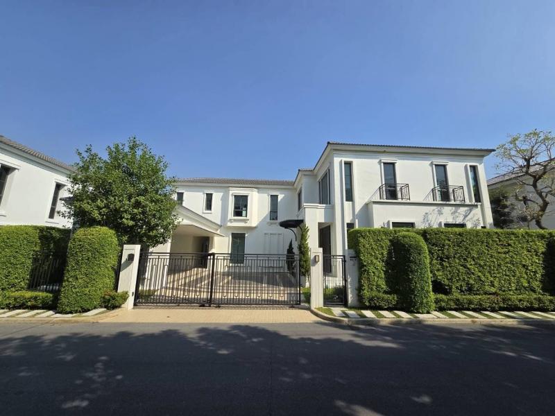 H.593 โครงการ NIYHAM บรมราชชนนี บ้านใหม่ ติดริมถนนใหญ่บรมราชชนนี-ที่ดิน 125.8 ตารางวา-พื้นที่ใช้สอย 461 ตารางเมตร-4 ห้องนอน | 5 ห้องน้ำ-1 ห้องแม่บ้าน 7 ที่จอดรถ-ระบบไฟฟ้าสายใต้ดินทั้งโครงการ ไม่มีเสาไฟบังหน้าบ้านสิ่งอำนวยความสะดวก-Clubhouse-สระว่ายน้ำเกลือขนาดใหญ่-ฟิตเนส-ระบบรักษาความปลอดภัย:ระบบอัตโนมัติ 24 ชม.-พร้อมกล้อง CCTVทั่วโครงการ-รับ-ออกระบบบันทึกใบหน้า/ป้ายทะเบียนรถ-Jogging Track