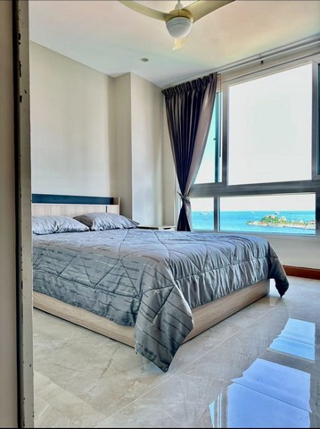 TEL : 092-288 9359 คุณดนิตาLine : https://line.me/ti/p/yxo92dHWP1รายละเอียดห้องพื้นที่ใช้สอยกว้าง 50 ตร.ม. ชั้น 11 ชั้นสูง วิวทะเลสวย บรรยากาศดีห้องรีโนเวทใหม่ พร้อมเข้าอยู่สิ่งอำนวยความสะดวกในโครงการ :- ฟิตเนส- สระว่ายน้ำ- ระบบรักษาความปลอดภัย 24 ชั่วโมง- พื้นที่จอดรถจุดเด่น- ทำเลทอง เดินทางสะดวก- วิวทะเลสวยงามเหมาะสำหรับการพักผ่อน- อยู่ใกล้ห้าง โรงพยาบาล และแหล่งอำนวยความสะดวกเงื่อนไขในการเช