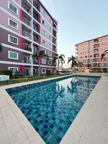 AOM 2754CCคอนโด2 ซอยเขาน้อย พร้อมเฟอร์ใหม่เครื่องใช้ไฟฟ้าครบ  วิวเมืองพัทยา   1,790,000 พื้นที่ 34.85 ตารางเมตรตึก B2 ชั้น 7ค่าโอนค่าภาษี 50 50 โควต้าไทยเครื่องใช้ไฟฟ้า- TV 55 นิ้ว 1 เครื่อง- ตู้เย็น  1 เครื่อง- แอร์ 2 เครื่อง- ไมโครเวฟ 1 เครื่อง- เครื่องทำน้ำอุ่น  1 เครื่อง-เครื่องซักผ้าเฟอร์นิเจอร์- โซฟา 2-3 ที่นั่ง - เตียงนอน พร้อม ชุดเครื่องนอน- ตู้เสื้อผ้าโต๊ะเครื่องแป้งบิ้วอิน-ใกล้ Top เดอะชิ�