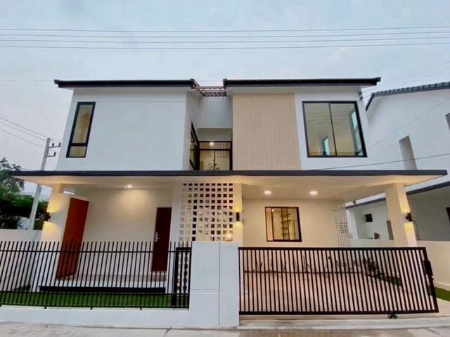 ให้เช่า 30,000 บาท/เดือน #สารภี – #ท่าวังตาล บ้านเดี่ยว 2 ชั้น ทำเลดี อยู่สบาย ฟังก์ชันครบ #รับสัตว์เลี้ยง (แมว / กระต่าย) เดินทางสะดวก ใกล้เมืองรายละเอียดบ้านบ้านสองชั้น3 ห้องนอน | 3 ห้องน้ำที่ดิน 40 ตร.ว.พื้นที่ใช้สอย 250 ตร.ม.เฟอร์นิเจอร์ครบ พร้อมเข้าอยู่เครื่องใช้ไฟฟ้า & ระบบภายในบ้านแอร์ 4 เครื่องเครื่องทำน้ำอุ่น 2 เครื่องทีวี 1 เครื่องตู้เย็น 1 เครื่องไมโครเวฟ 1 เครื่อง�