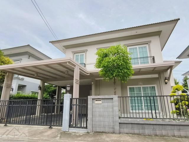 ให้เช่าบ้านเดี่ยว 2 ชั้น 4 ห้องนอน โครงการ Grandio วิภาวดี รังสิต ติดถนนพหลโยธิน ใกล้ฟิวเจอร์ ปาร์ค ออกโครงการขึ้นทางด่วนได้เลยติดต่อ:: ชยา โทร/ID Line:: 0942823961Link Line:: https://line.me/ti/p/3xFA1An8Kcรหัส# T26-618บ้านเดี่ยว Grandio วิภาวดี รังสิต โครงการติดถนนพหลโยธิน ทางเข้าติดโรงกษาปน์เลย Bangkok boulevard ใกล้ทางด่วน 2 นาที ออกโครงการขึ้นทางด่วนได้เลย• พื้นที่ 160 ตร.ม.• 4 ห้องนอน• 3 ห้องน้ำ• 2 ที่จอดรถเครื่องใช้ไฟฟ้าคร�