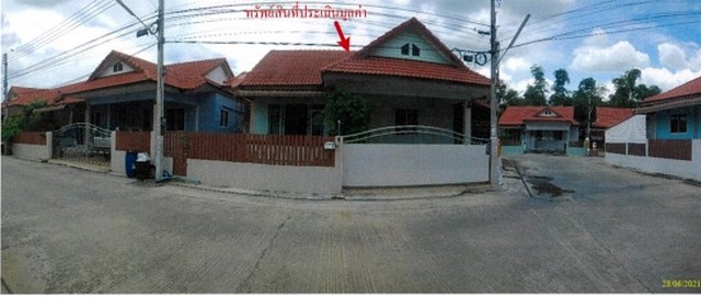  ขาย บ้านเดี่ยว/ทาวน์เฮ้าส์/คอนโด โครงการ ขาย ที่ดินพร้อมสิ่งปลูกสร้าง อำเภอกระทุ่มแบน สมุทรสาคร  ตำบลท่าเสา อำเภอกระทุ่มแบน สมุทรสาคร  ราคาโปรโมชั่น  2,167,000    บาท    ลดจาก   3,300,000    บาท ราคาโปรโมชั่นตั้งแต่วันที่  13 มีนาคม - 31 พฤษภาคม 2569  รายละเอียดทรัพย์ -  เนื้อที่ 0-0-80.9  ตารางวา   -  1  ที่จอดรถ  -  บ้านหันไปทางทิศ ใต้  พิกัดทรัพย์ : https://maps.app.goo.gl/nAwnFtDze7h5mnQB7  สถานที่ใกล้เคียง   -  สำนักงานเทศบาล�