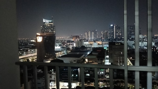คอนโดทำเลดีใกล้MRT แยกลำสาลี ARL รามคำแหง เดินทางสะดวก เหมาะสำหรับผู้ที่มองหาคอนโดพร้อมอยู่ในทำเลเมืองที่ใช้ชีวิตได้ง่ายทั้งวันทำงานและวันพักผ่อนห้องสภาพดี พร้อมเฟอร์นิเจอร์และเครื่องใช้ไฟฟ้า เหมาะสำหรับอยู่อาศัยเองหรือรองรับลูกค้าต่างชาติที่ต้องการห้องพร้อมเข้าอยู่ทันทีรายละเอียดห้อง- 1 ห้องนอน 1 ห้องน้ำ- ขนาด 28 ตารางเมตร- อยู่ชั้น 12A- อาคาร A- เฟอร์นิเ�