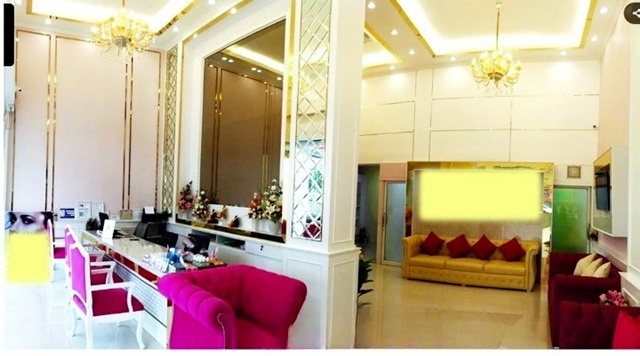  ใกล้ MRT กระทรวงสาธารณสุข  ใกล้บิ๊กซีติวานนท์ ให้เช่าอาคารพาณิชย์ 2 คูหา 4 ชั้น 7นอน 3น้ำ โชว์รูมแยกแคราย 