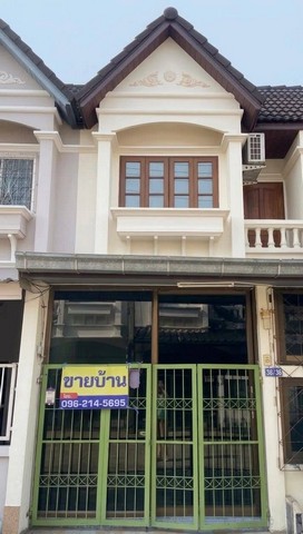 ##ขายบ้านทาวน์เฮ้าส์ 2 ชั้นใจกลางเมืองร้อยเอ็ด ใกล้ห้างพลาซ่าร้อยเอ็ด เนื้อที่ 19 ตารางวา##รายละเอียด!!ขายด่วน!! #บ้านเงินเหลือ #ขายต่ำกว่าราคาประเมิน#ใจกลางเมือง-ทาวน์เฮ้าส์2ชั้น อ.เมืองร้อยเอ็ด$$ขาย 1,850,000บาท#เงินเหลือ#เดินทางสะดวกมากๆประเมิน ได้ 2 ล้าน เคดิตดี ได้ถึง 2.2ล้านอยู่ใจกลางเมืองร้อยเอ็ด 19ตารางวาเดินออกมาหน้าปากซอย 100เมตร จะเจอห้างพลาซ่าร้อยเอ็ดสามารถเ