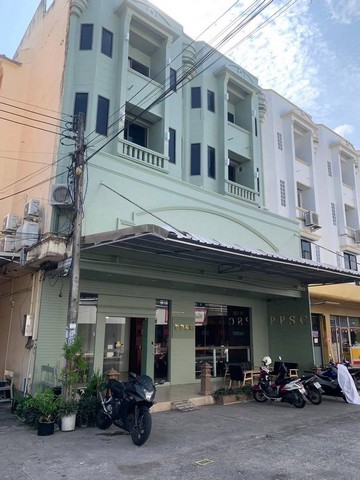 ขายอาคารพาณิชย์เมืองภูเก็ต ทำค้าขาย เดินทางสะดวก โฉนดปลอดภาระขายอาคารพาณิชย์ พูนผลไนท์พลาซ่าต.ตลาดเหนือ อ.เมือง จ. ภูเก็ตโฉนดปลอดภาระทำค้าขาย เดินทางสะดวก แปลงมุมเนื้อที่ 41.2 ตารางวารายละเอียดอสังหา4ชั้น 2 คูหา พูนผลไนท์พลาซ่า4ห้องนอน 4ห้องน้ำ จอดรถ2คันหน้ากว้าง10เมตรลึก20เมตรราคา 16,000,000 บาทสอบถามคุณปุ้ยTel : 062-5566954 (คุณปุ้ย) | Line ID : 0616649897