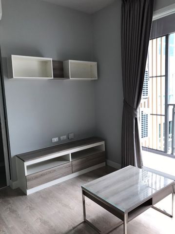 CONDO. เซล ศาลายา ใหญ่ 45 SQ.M. 11000 B. ไม่ไกลจาก มหาวิทยาลัยเทคโนโลยีราชมงคลรัตนโกสินทร์ ทำเลดีเยี่ยมๆ -
