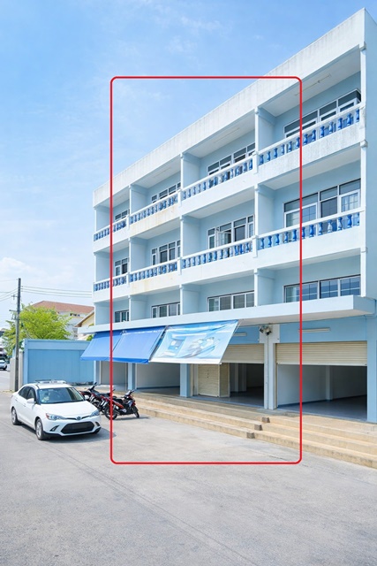 ขาย-เช่าอาคารพาณิชย์ 4 ชั้น 2 คูหา ถ.เอกชัย85-93 โรงพยาบาลบางปะกอก 8  8 นอน 6 น้ำ ใกล้ตลาดสดศิริชัย 850 ม. 40 ตร.ว.  ทะเบียนบริษัทได้ 