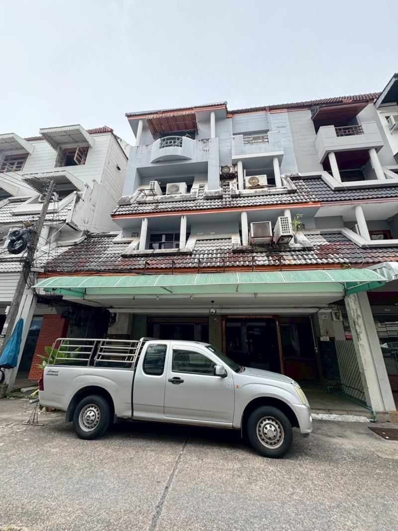 ตึก 2 คูหา ใจกลาง Old Town ภูเก็ต ทำเลสุดปังใกล้ถนนคนเดินของนักท่องเที่ยว