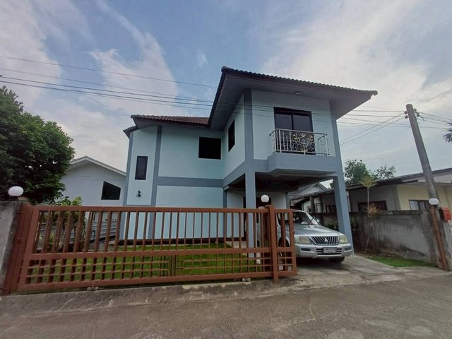 บ้านเดี่ยว 2 ชั้น พื้นที่ด้านหลังเหลือเยอะ บรรยากาศดี สุเทพ