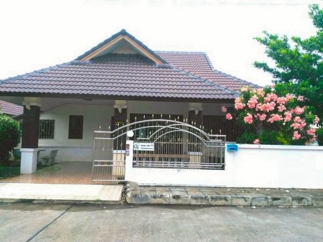 บ้านชั้นเดียว บรรยากาศน่าอยู่ ทำเลดี เดินทางสะดวก ป่าแดด 