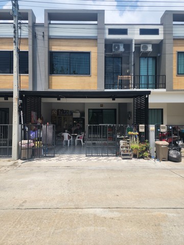 ขาย ทาวน์โฮม S GATE  พ.ท. 20 ตาราง-วา 0 NGAN 0 RAI 3500000 BAHT.   ราคางาม