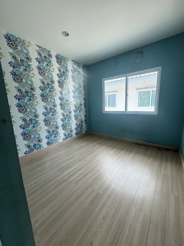 CONDO คุณ บาย ยู อินสไปร์ บาย สตาร์ค KHUN by YOO inspired by Starck 70000 thb 1 BR 1 ห้องน้ำ 49ตารางเมตร ไม่ไกลจาก BTS ทองหล่อ ทำเล-คุณภาพ เป็นคอนโดหรูพร้อมอยู่ มีการตกแต่งภายในเพิ่มเติมได้แบบเรียบหรู และมีทำเลสวยสามารถมองเห็นวิวเมือง พร้อมพื้นที่ส่ว