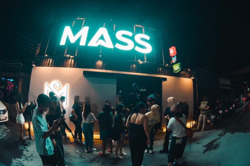 เซ้งบาร์-ร้านเหล้า ลาดกระบัง13/1 ในตลาดต้นไทร ใกล้มหาวิทยาลัย กลุ่มลูกค้าแน่น มีที่จอดรถเยอะ