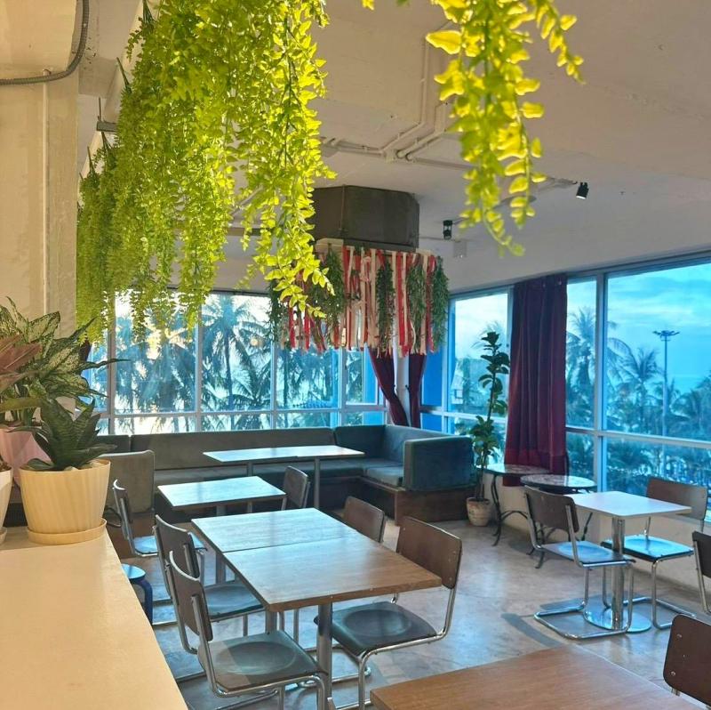เซ้งด่วน บาร์-ร้านเหล้า-ร้านอาหร บางแสน  วิวทะเล เพียง 300,000 บ ใกล้วงเวียนบางแสน