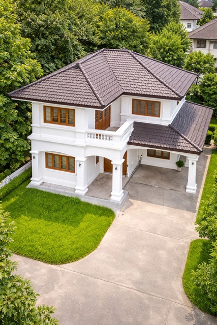 บ้านเดี่ยว  พื้นที่ใช้สอยกว้างขวาง พร้อมสนามส่วนตัว ใกล้MRTเลี่ยงเมืองปากเกร็ด 200 ม. คฤหาสน์ พร้อมเฟอร์ฯ ฟังก์ชัน 4 นอน 4 น้ำ  ปตท.แจ้งวัฒนะ-ปากเกร็ด 100ตร.ว. 220ตรม. 34,998B-M และที่จอดรถ เหมาะสำหรับอยู่อาศัย หรือโฮมออฟฟิศ ทำเลแจ้งวัฒนะ-ปากเกร็ด ใกล้รร.สวนกุหลาบวิทยาลัยฯ 600 ม.โรงพยาบาล และแหล่งไลฟ์สไตล์ครบครัน เดินทางสะดวกMRT Pakkret 200m. PTT Chaengwattana-Pak Kret Mansion furniture 4bed 4bath Land area 100sq.wa.34,998B-MDetached house with usable area 220 sq.m.