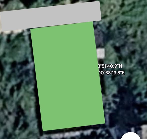 ‼️Land for sale Bangkok Raminthra 47 nearby expressway and MRT pink line Free house bouilding plan ที่ดินกรุงเทพฯ รามอินทรา 47 ใกล้ทางด่วนฉลองรัช และรถไฟฟ้าสายสีชมพู  พร้อมฟรีแบบบ้าน Area : 100 sq.wa????Sale price :  4,500,000 บาท------------------------????Key Features คุณสมบัติที่สำคัญ✔️ Accessible via Public Road   ทางเข้าที่ดินสาธารณะ✔️Electric ไฟฟ้า✔️Water น้ำประปา✔️ Freehold  ฟรีค่าโอน✔️ Chanote โฉนดสถานที่ใกล้เคียงNearbyaiyalap Station 1.5 กม 4 นาทีWatcharaphol Station 2.6 กม 8 นาทีSynphaet Hospital 5.7 kmLotus Go fresh watcharaphol 5.9 kmCetral Eastville 8.5 km Fashion Iseland 7.5 km. Suvarnaphumi airport. 25 kmDonmueang A