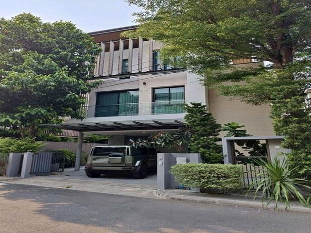 ขายบ้านเดี่ยว 3 ชั้น โครงการ เอคิว อาร์เบอร์ สวนหลวง ร.9-พัฒนาการ ซอยเฉลิมพระเกียรติ48 ใกล้ สวนหลวง** Agent **ติดต่อ คุณปอ : 061 619 8565ID line: 061 619 8565แอดไลน์กดที่ลิงค์นี้ได้เลยครับ : https://line.me/ti/p/zu0mm-ozFXติดต่อ คุณบิว : 081 252 3279 ID line: 061 787 9691แอดไลน์กดที่ลิงค์นี้ได้เลยครับ : https://line.me/ti/p/SR5Ehdv_q-** รหัส BT203ราคา 10,200,000 บาท ไม่รวมเฟอร์นิเจอร์- บ้านเดี่ยว 3 ชั้น โครงการ เอคิว อาร์เบอร์ สวนหลวง ร.9-พัฒนาการ (AQ ARBOR Suanluang Rama 9-Pattanakarn)- ที่ดิ