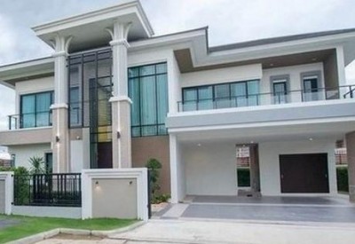 ให้เช่าบ้านเดี่ยวหลังใหญ่ 4 ห้องนอน 4 ห้องน้ำ เฟอร์นิเจอร์และเครื่องใช้ไฟฟ้าครบ สวนหย่อมรอบโครงการ บางบอน 3 (RH1525)ติดต่อAgent : คุณเด่นชัย: 09-8481-8989:06-2839-4747ID Line :0984818989:https://line.me/ti/p/LRgsghypggโครงการ ,เดอะ พาวิลล่า กาญจนาภิเษก-บางบอน 3ที่ตั้งถนนบางบอน 3 ซอย 1 แขวง บางบอน เขต บางบอน กรุงเทพมหานคร 10150บ้านเดี่ยว 2 ชั้น เนื้อที่ 126 ตรว. นื้อที่ใช้สอย 458 ตรม.4 ห้องนอน 4 ห้องน้ำ เฟอร์นิเจอร์และเครื่องใช้ไฟฟ�