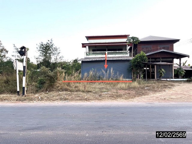 บ้านเดี่ยว กาฬสินธุ์ ถนน สายบ้านโพน-วังสามหมอ อำเภอ สามชัย จังหวัด กาฬสินธุ์  ถนน สายบ้านโพน-วังสามหมอ (ทล.2289) ตำบล สำราญ อำเภอ สามชัย จังหวัด กาฬสินธุ์  ราคาโปรโมชั่น 2,373,000 บาท    ลดจาก 3,214,000 บาท ราคาโปรโมชั่นตั้งแต่วันที่ 1 เมษายน 2569 – 30 มิถุนายน 2569  รายละเอียดทรัพย์ -  เนื้อที่ 200.00 ตร.ว.  พื้นที่ใช้สอย 240.00 ตร.ม. -  2 ห้องนอน 2 ห้องน้ำ  -  1 ที่จอดรถ  -  บ้านหันไปทางทิศตะวันออกเฉียงเหนือ  พ