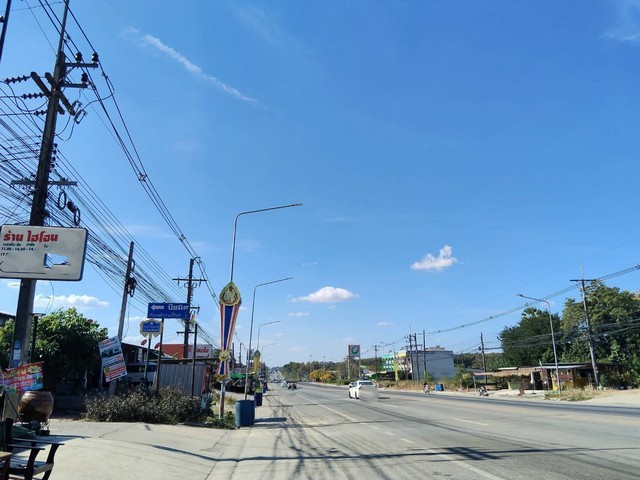 ขาย ที่ดิน ที่ดินเปล่า  Vาย 1.3 ลบ. นิคมพัฒนา ระยอง ซ.บ้านลุงประเสริฐ ทำเลดี สะดวก จากถนนใหญ่เข้าซอยเพียง 35 ม. ใกล้ปากซอย ทำเลสะดวก ใกล้ ห้าง ตลาด เซเว่นหน้าปากซอย...ขาย ที่ดินเปล่า 62.3 ตรว.  ทำเลดี สะดวก จากถนนใหญ่เข้าซอยเพียง 35 ม. ห่างเซเว่น 300 ม. ,ใกล้ โลตัส 400 ม. ,ร้านอาหาร ,ร้านค้า, ตลาดซ.บ้านลุงประเสริฐ อ.นิคมพัฒนา ต.นิคมพัฒนา ระยอง ..หน้ากว้างแปลงที่ดิน 11 ม. ลึก 24 ม. (โดยประมาณ)ต