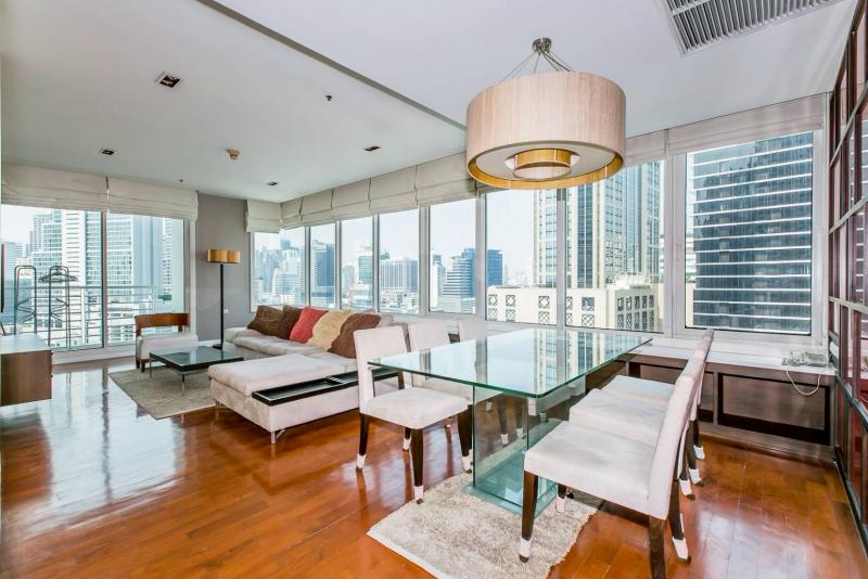 Listing market postเข้าสู่ระบบ100%P8 Location: Siri Residence, Sukhumvit 24 – just a 5 minute walk to BTS Phrom Phong, near Emporium, EmQuartier, and Benjasiri Park.                                                                                                                                                                                              viewing appointments: Call : 062-596-6982 WhatsApp: +66 62 596 6982 Line ID: pk.estateEmail : pkprimeestate@gmail.com    Location: Siri Residence, Sukhumvit 24 – just a 5 minute walk to BTS Phrom Phong, near Emporium, EmQuartier, and Benjasiri Park.                                                                                                                                                                                              viewing appointments: Call : 062-596-6982 WhatsApp: +66 62 596 6982 Line ID: pk.estateEmail : pkprimeestate@gmail.comเปิดการรองรับโปรแกรมอ