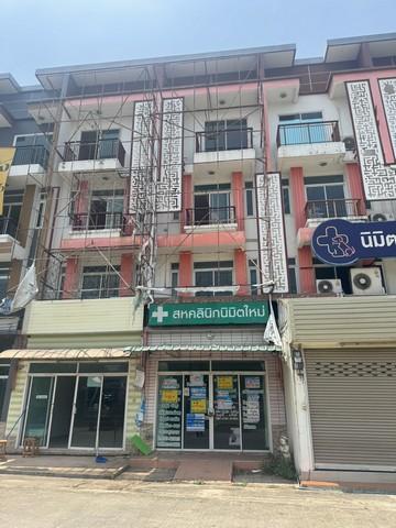 ขายอาคารพาณิชย์ 4 ชั้น โครงการ K RICH TOWN เขตคลองสามวา (ขายตามสภาพ)ราคาขาย 4,353,000 บาท (ราคาพิเศษถึงวันที่ 31/05/2569)ราคาเต็ม 6,270,000 บาทที่ตั้ง ถนนสุวินทวงศ์ แขวงทรายกองดิน เขตคลองสามวา กรุงเทพมหานครติดต่อ : คุณภัสพงณ์ 0634098164Line : deedee23https://www.facebook.com/profile.php?id=61581484955548เนื้อที่ 17.1 ตารางวา จำนวน 4 ชั้น 2 ห้องนอน 5 ห้องน้ำชั้น 1 มี 1 ห้องครัว 1 ห้องน้ำชั้น 2 มี 1 ห้องโถง 1 ห้องน้ำชั้น 3 มี 1 ห้องโถง 1 ห้องน้ำชั้น 4 มี 2 ห้�