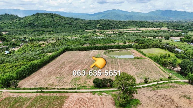 สนใจมาเที่ยวชมโทร ติดต่อ นกได้หลายช่องทางนะคะโทร. 061-494-9665โทร. 063-635-5651 (เบอร์นี้ไลน์เต็มค่ะ)ไลน์ไอดี : @nyland789(ไลน์คลิ๊กแล้วทักมาได้เลยค่ะ) https://lin.ee/R8sP0rj____________________________ที่เชิงเขาวิวสวย เหมาะปลูกทุเรียนมากแปลงนี้ ราคาดีงามเพียงไร่ละ 5.5 แสนเท่านั้เนื้อที่ 24 ไร่ 1 งาน 95 ตรว.ไร่ละ 5.5 แสน (ยกแปลงไม่แบ่งขาย 13,468,125)ต.เขาเพิ่ม อ.บ้านนา จ.นครนายก โฉนดครุฑแดงพร้อมโอนรูปที่สี่เหลี่ยมสวยด้านหน้า�