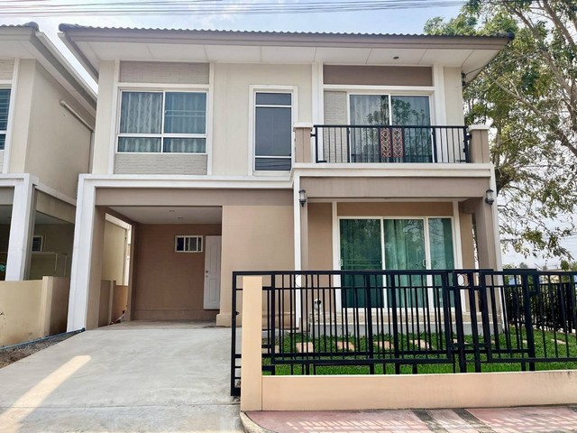 RHT2654ให้เช่าบ้านเดี่ยว หลังมุม  เลี้ยงสัตว์เล็กได้ หมู่บ้านภัสสรไพรด์ ปิ่นเกล้า วงแหวน ใกล้โลตัสบางใหญ่ ·เนื้อที่37.5 ตร.ว. พื้นที่ใช้สอย 124 ตรม.3ห้องนอน 2 ห้องน้ำ1 ที่จอดรถติดต่อ : คุณเจี๊ยบ 092-851-6969Line :keti2522**รับต่างชาติ (พิจารณาตามเคส)****เลี้ยงแมวหรือสุนัขเล็กได้ 1 ตัว**ราคาเช่า 23,000 บาท /เดือน (ถ้าทำสัญญายาว 2 ปี ลดเหลือ 21,000/เดือน มัดจำ 2 เดือน ล่วงหน้า 1 เดือนหมู่บ้าน​ภัสสร​ไพรด์​ (ป